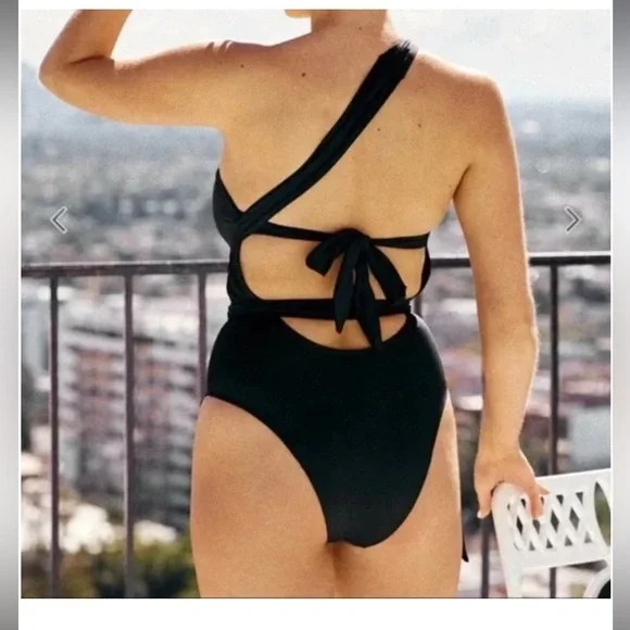 HAH 1 4 UR Soul in Noir - Picture 4 of 6